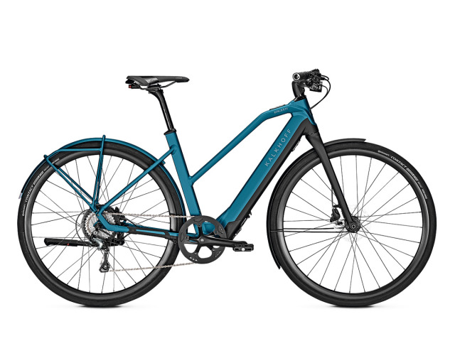 Kalkoff je prémiový výrobca City/Urban bicyklov a elektrobicyklov s vyše 20 ročnou históriou na trhu.  Vývoj a kompletizácia svojich modelov prebieha v Nemecku, čoho výsledkom je kvalitný a spoľahlivý bicykel, ktorý si zákazníci volia častorkát už na celý život..

Novinka budúcej sezóny, model  Berleen 5.G 2019  je najľahším elektrobicyklom od Kalkhoffu, postaveným na ich vlastnom hliníkovom ráme s plne integrovanou vyberateľnou batériou a motorizáciou MaxDrive. Je osadený na cestnej rade  Shimano Tiagra R4700, ktorá bicyklu umožňuje hravo dosahovať vysokých rýchlostí jazdou vrámci mesta, či poľných ciest. 
28" Tubeless ready kolesá Concept EX 570, rýchle plášte Continental Contact Speed a spoľahlivé hydraulické brzdy Shimano sú nadštandardom oproti konkurenčným modelom. Veľký dôraz kladie Kalkhoff aj na komfortné doplnky ►sedadlo od Selle Royal, madlá Ergon GA20, či luxusné osvetlenie  Herrmans H-Black LED. Vysoká konštrukčná nosnosť a skvelý pomer výbavy voči cene!