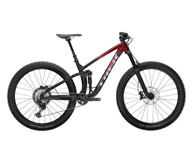 Fuel EX 8 je ideálny trailový bicykel pre jazdcov, ktorí hľadajú odolný celoodpružený bicykel, vďaka ktorému kopce nebudú trápenie, ale zároveň dokáže zvládnuť divoké trate. Je to zlatý stred v MTB línií vďaka vysokokvalitným komponentom a hliníkovému rámu.