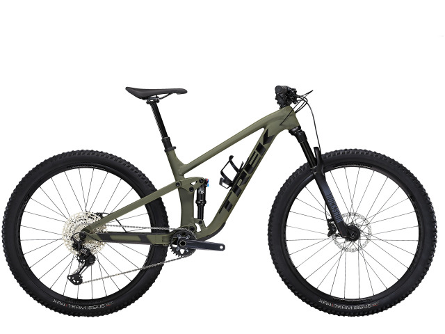 Top Fuel 7 je celoodpružený horský bicykel , v ktorom sa kombinuje rýchlosť XC modelu a komfort trailového špeciálu. Je  taktiež stavaný pre efektívnu jazdu do kopcov, no nestratí sa ani v náročnejšom horskom teréne.